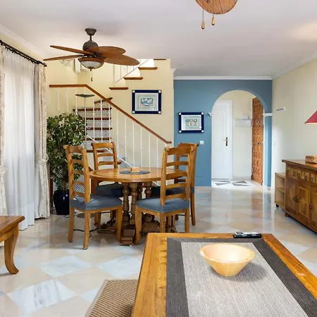 Puebla Aida By Alfresco *